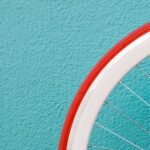 Abitudini - Ruota rossa di bicicletta